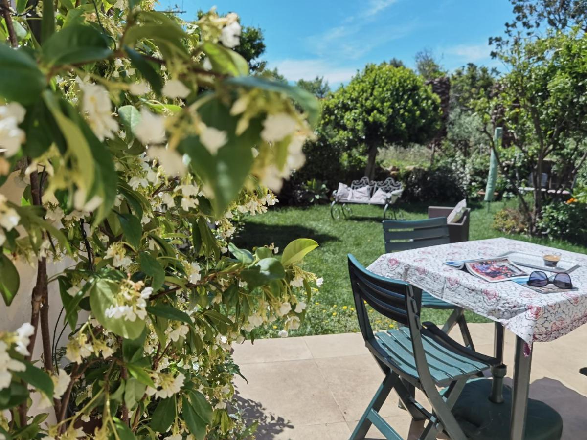 Il Giardino Di Tatiana Rooms & Breakfast La Maddalena  Exterior foto
