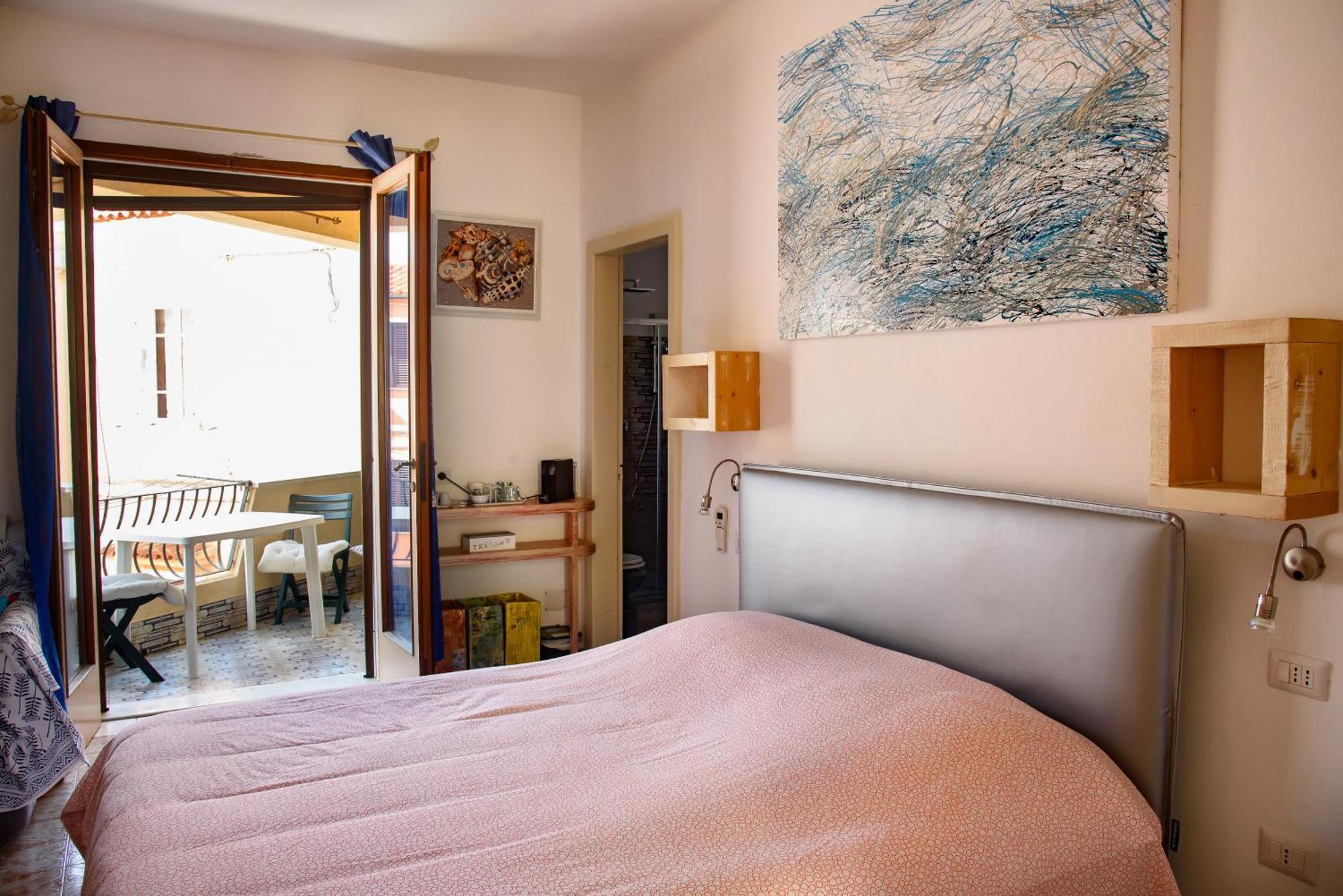 Il Giardino Di Tatiana Rooms & Breakfast La Maddalena  Exterior foto