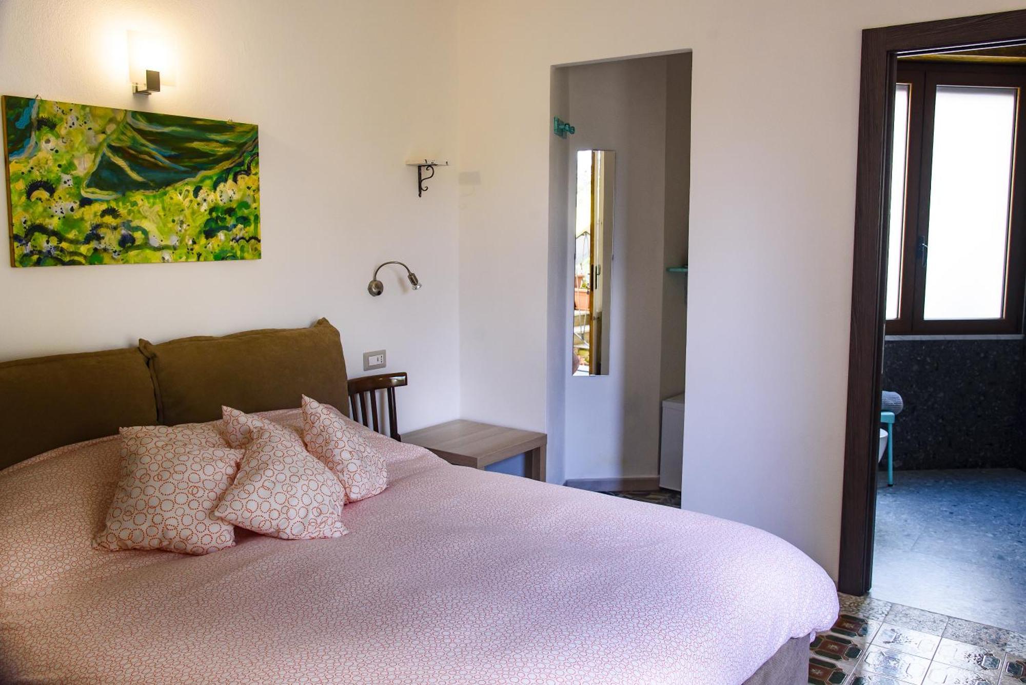 Il Giardino Di Tatiana Rooms & Breakfast La Maddalena  Exterior foto