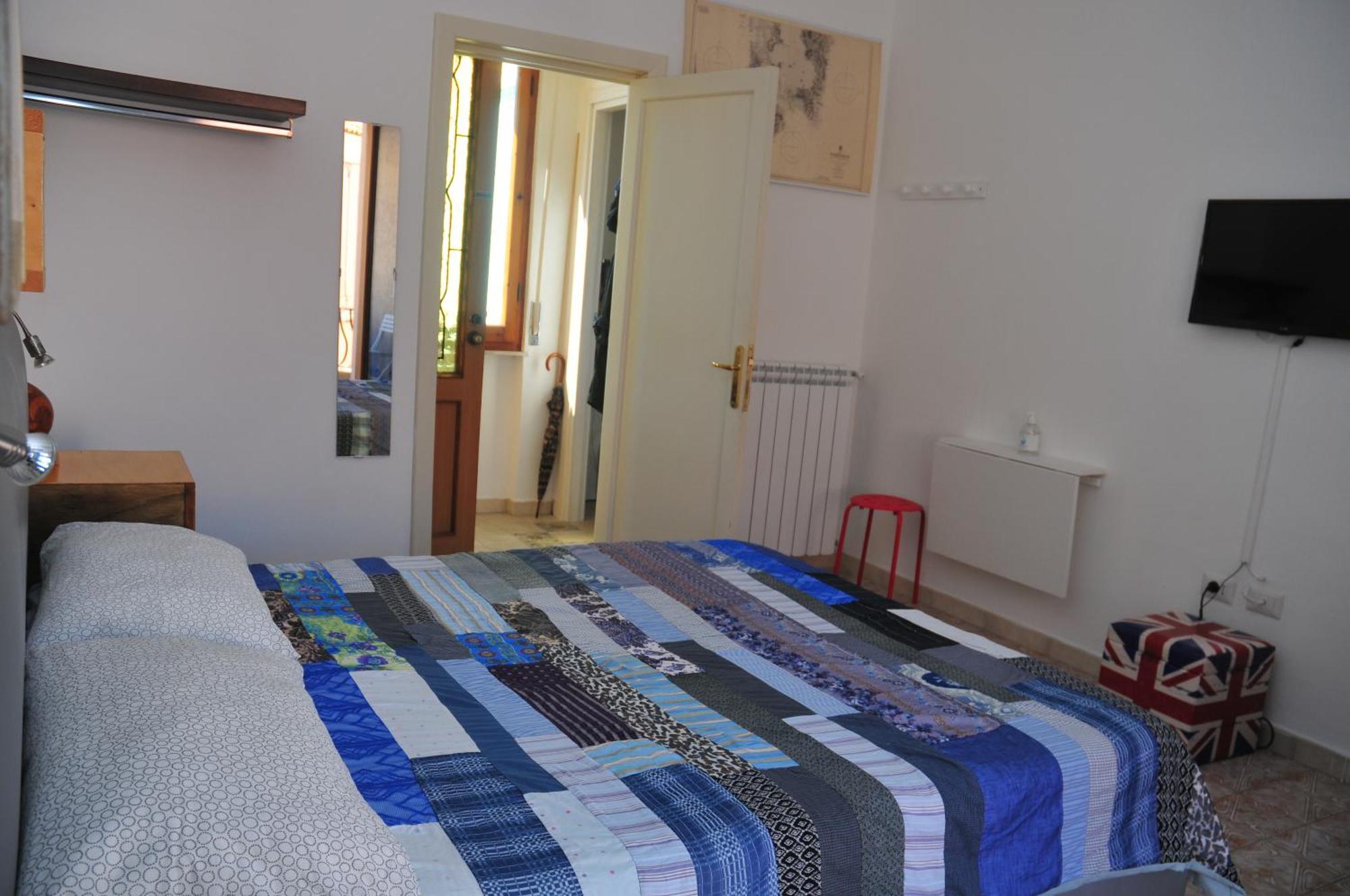 Il Giardino Di Tatiana Rooms & Breakfast La Maddalena  Zimmer foto