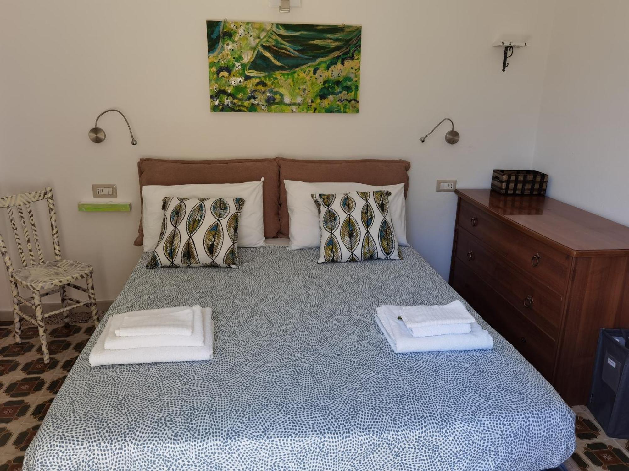 Il Giardino Di Tatiana Rooms & Breakfast La Maddalena  Zimmer foto